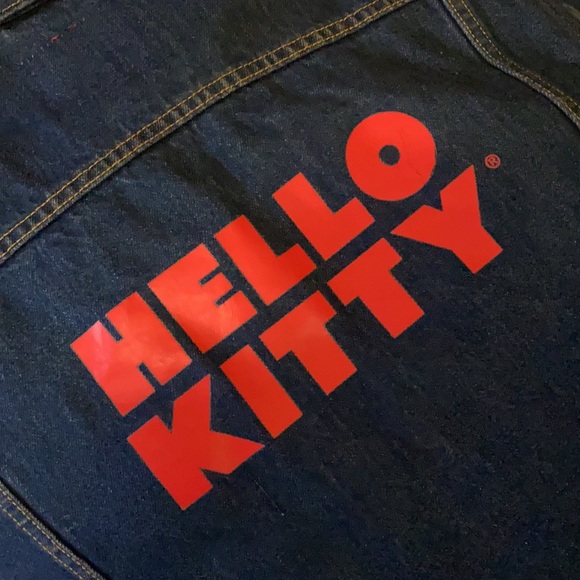 Levi’s Hello Kitty Denim Trucker Jean Jacket L - Picture 6 of 10